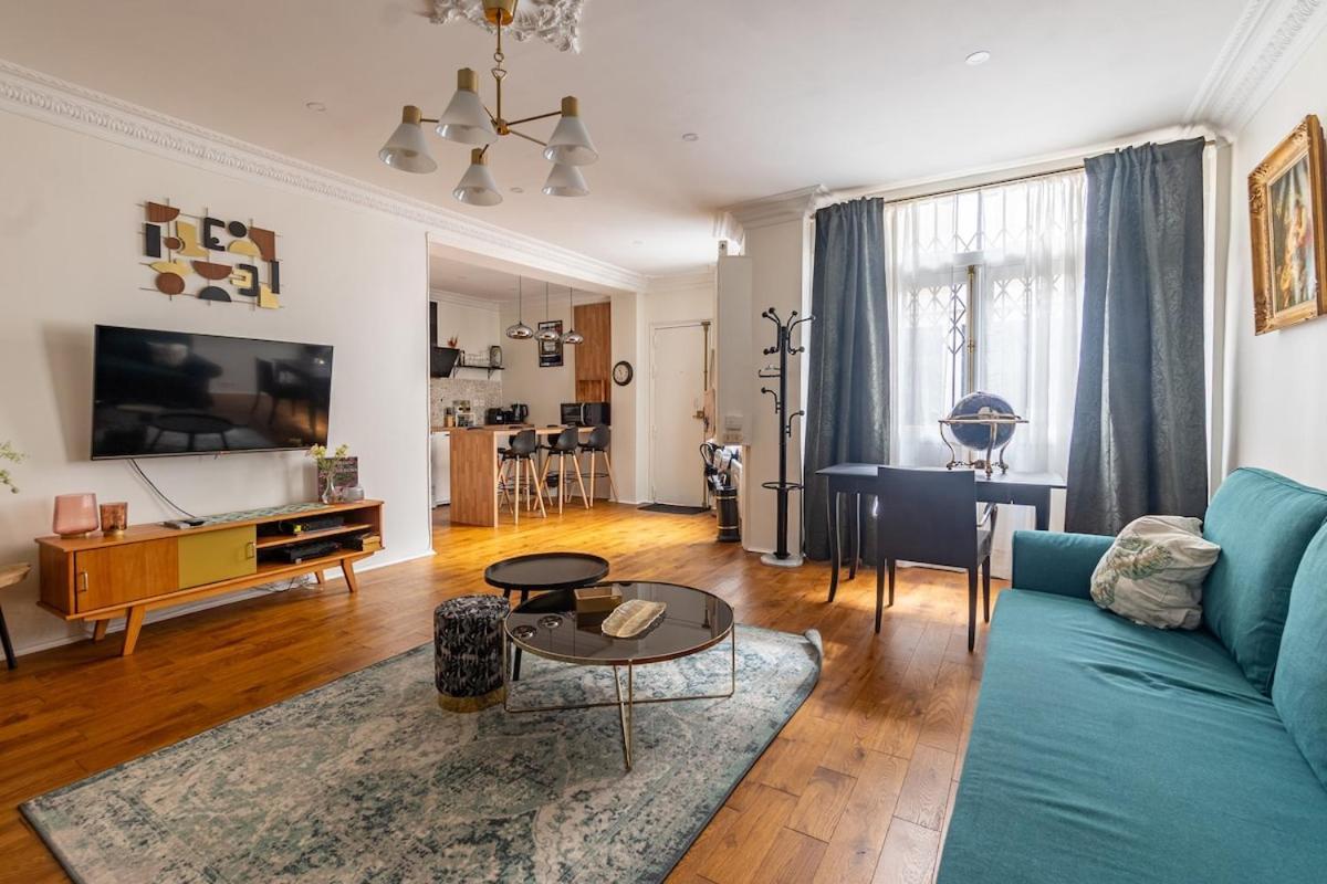 Appartement 2 Etages Paris - Metro 9 Grands Boulevards - Folies Bergeres Exterior photo